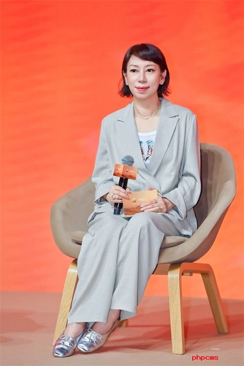 2. 戴比尔斯集团天然钻石亚太区市场副总裁黎翠华.jpg